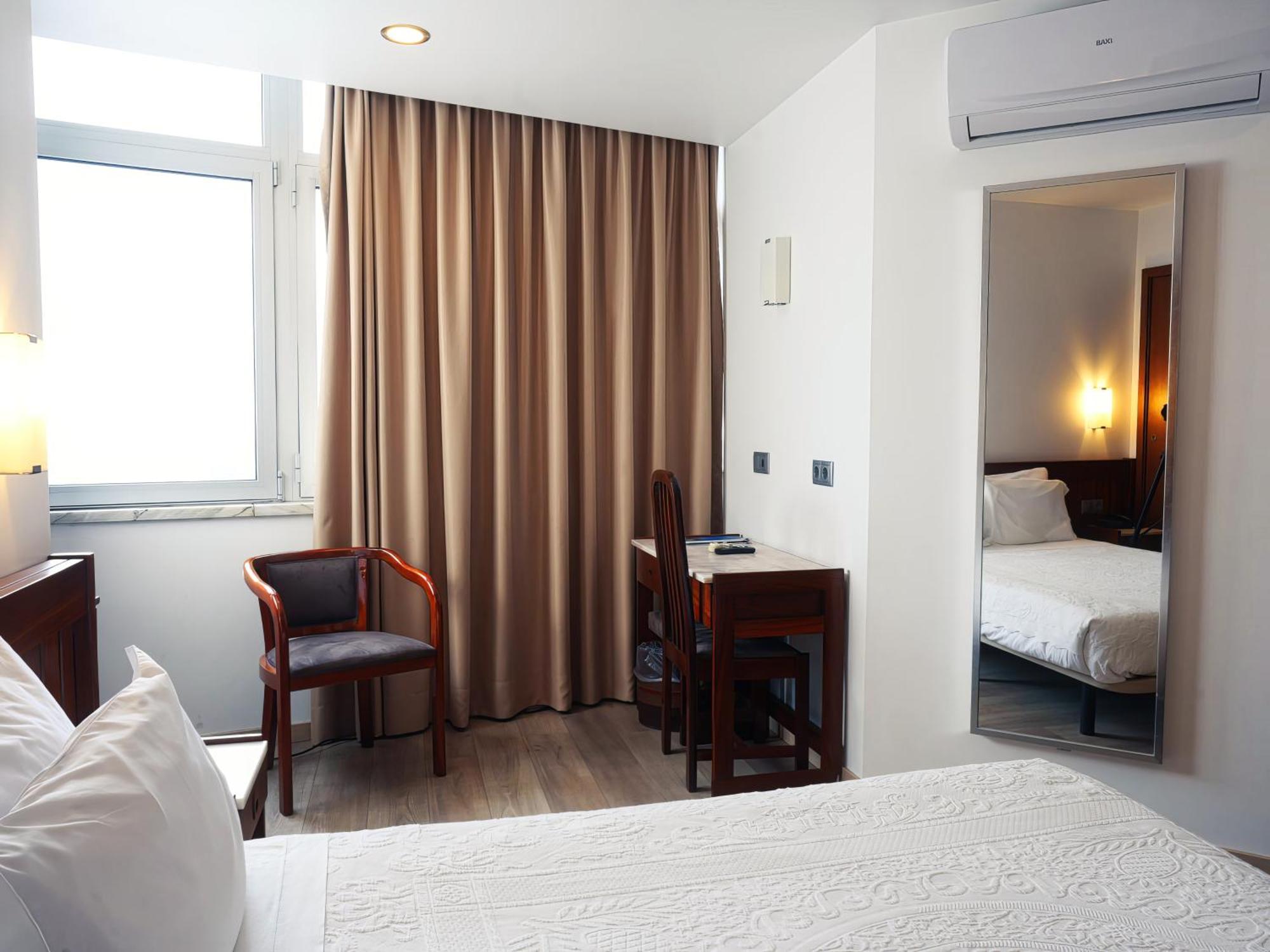 Hotel Sao Francisco Лейрия Екстериор снимка
